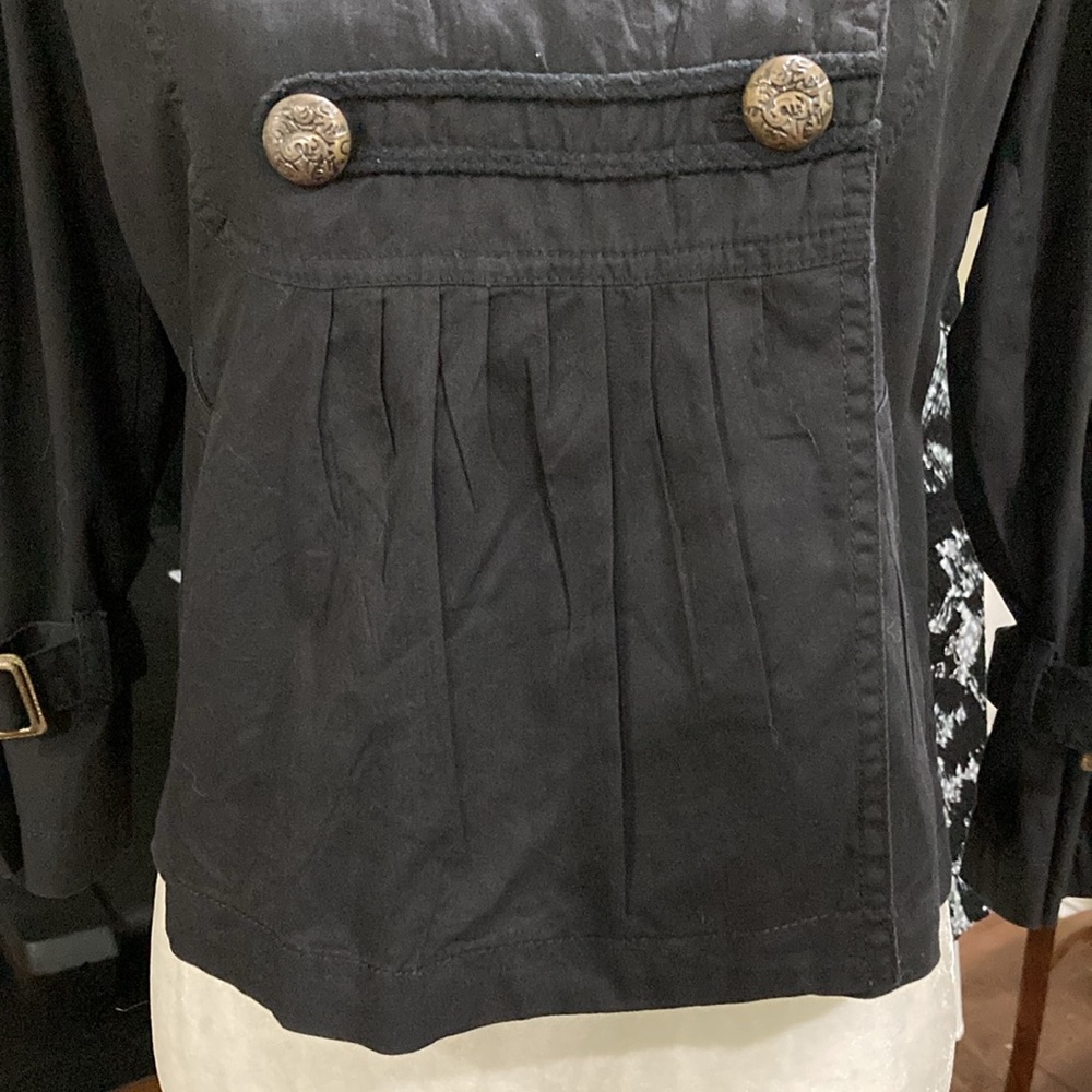 Calvary Top - image 4